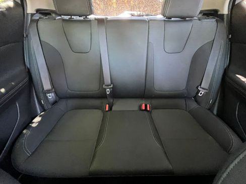 Used 2025 Buick Encore GX Preferred FWD image 37