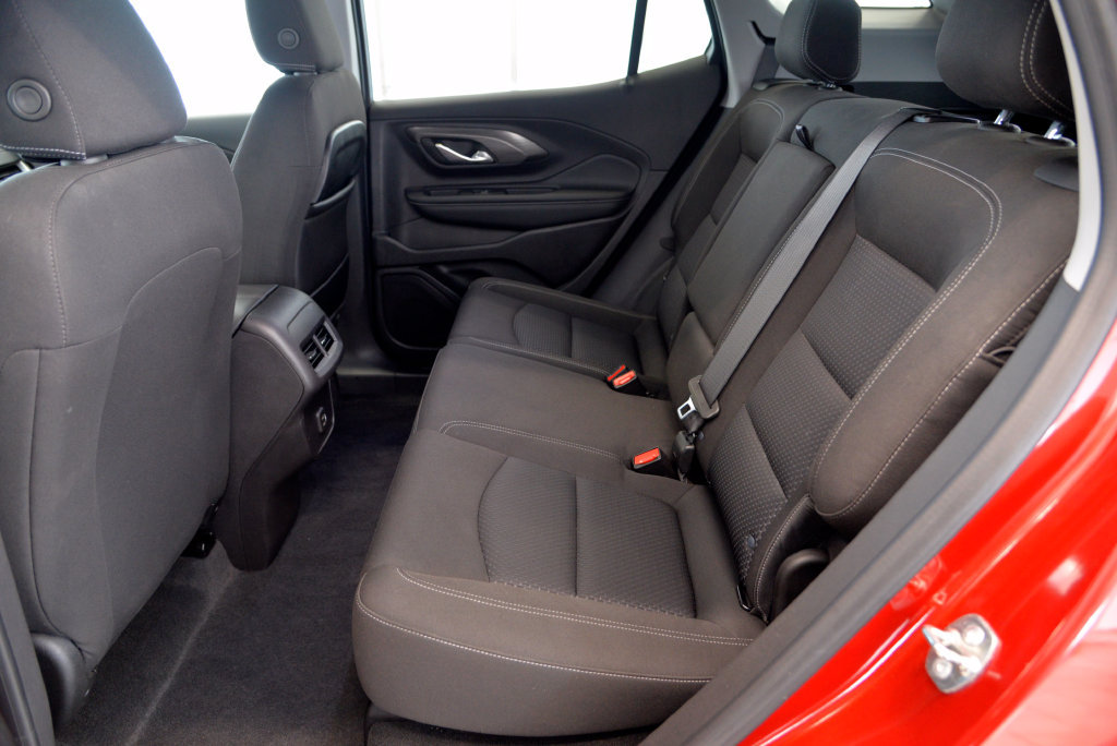 Used 2024 GMC Terrain SLE w/ Driver Convenience Package AWD/4WD image 28