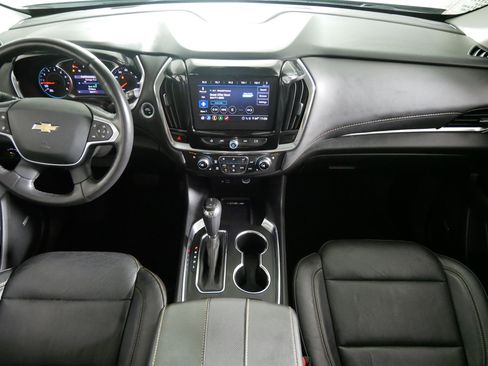 Certified 2020 Chevrolet Traverse Premier w/ Redline Edition AWD/4WD image 10