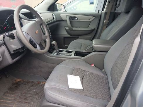 Used 2017 Chevrolet Traverse LS FWD image 6