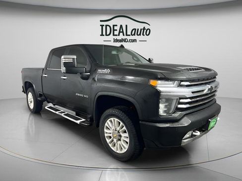 Used 2022 Chevrolet Silverado 2500 High Country w/ Z71 Off-Road Package image 1