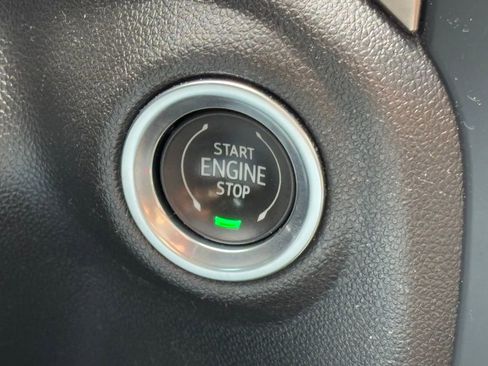 Used 2022 Chevrolet Silverado 2500 High Country w/ Safety Package II image 13