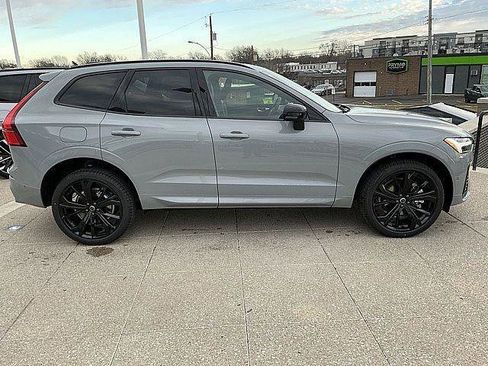 New 2026 Volvo XC60 B5 Ultra w/ Climate Package AWD/4WD image 7