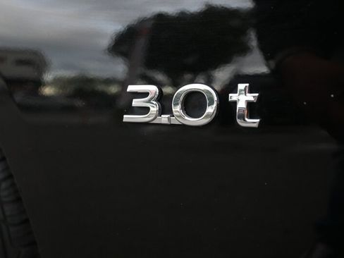 Used 2017 INFINITI Q50 3.0t Premium w/ 3.0T Premium Plus Package image 16