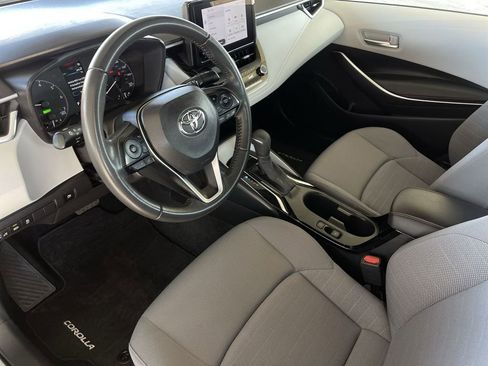 Used 2024 Toyota Corolla SE image 10