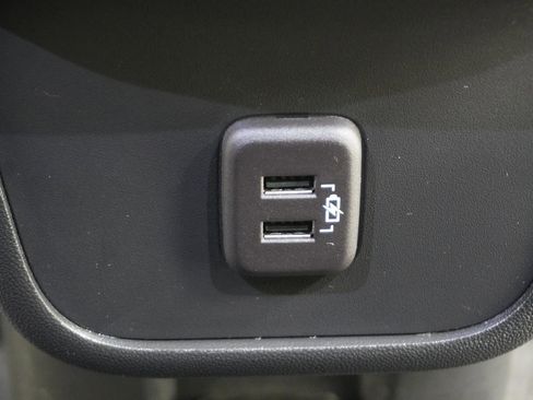 Used 2023 Chevrolet Equinox RS w/ RS Leather Package image 42