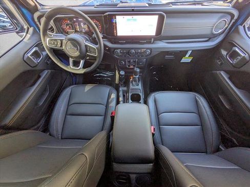 New 2026 Jeep Wrangler Unlimited Sahara AWD/4WD image 3