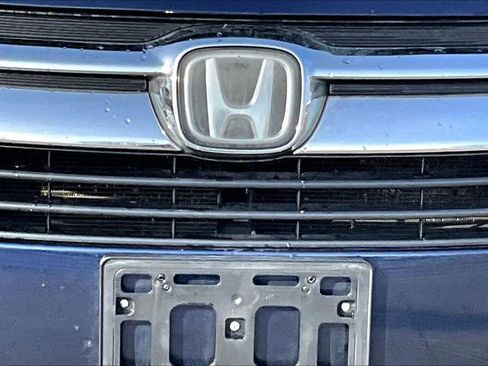 Used 2018 Honda Odyssey EX-L image 12