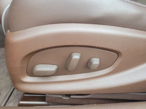 Used 2014 Chevrolet Impala LT w/ Premium Seating Package image 20