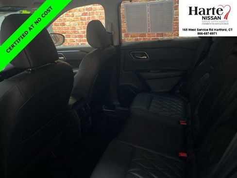 Certified 2023 Nissan Rogue Platinum w/ Platinum Premium Package image 12
