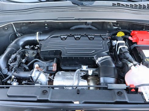 Used 2023 Jeep Renegade Latitude image 18