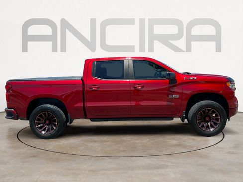 Used 2024 Chevrolet Silverado 1500 RST w/ Z71 Off-Road Package AWD/4WD image 11