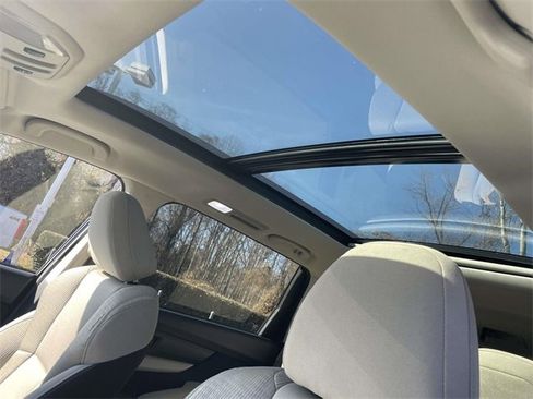 Used 2020 Subaru Ascent Premium w/ Sport Package image 8