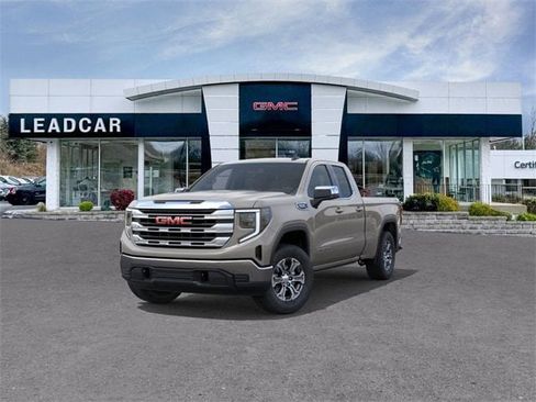 New 2026 GMC Sierra 1500 SLE image 8