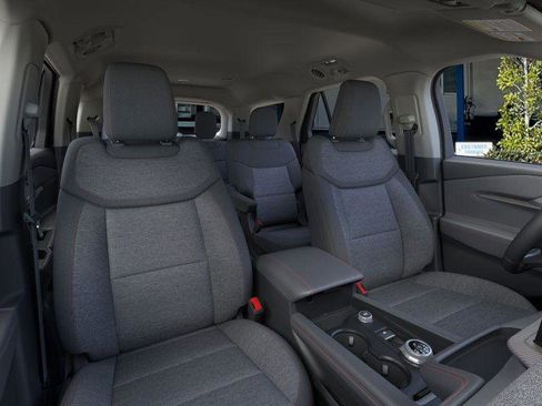 New 2025 Ford Explorer Active image 10