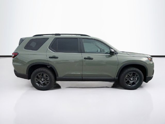 New 2026 Honda Pilot TrailSport image 8