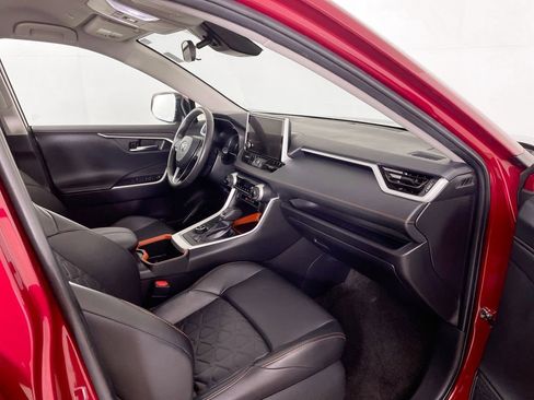 Used 2024 Toyota RAV4 Adventure image 28