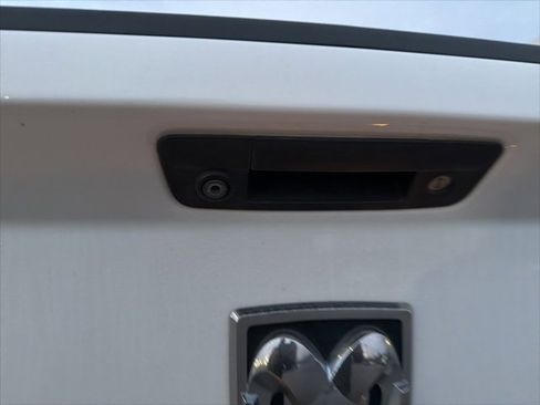 Used 2017 RAM 1500 Big Horn image 32