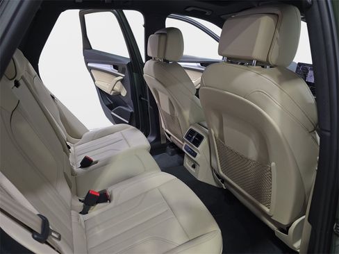 Certified 2025 Audi Q5 2.0T Premium Plus w/ Premium Plus Package image 11