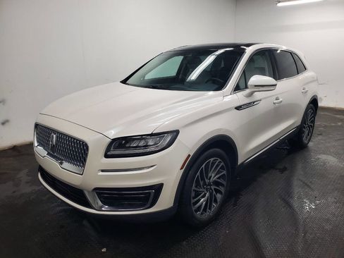 Used 2019 Lincoln Nautilus Reserve w/ Class II Trailer Tow Package image 1