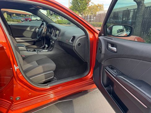 Used 2021 Dodge Charger Scat Pack w/ Driver Convenience Group image 13