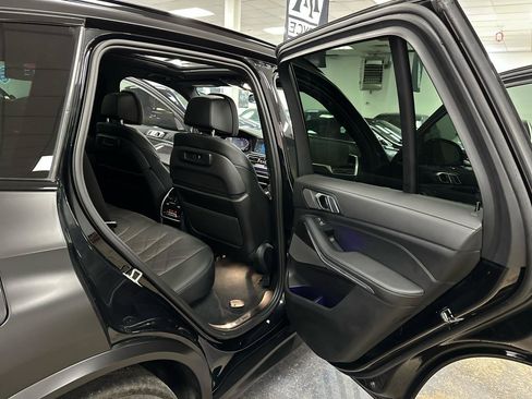 Used 2023 BMW X5 M50i w/ Climate Comfort Package AWD/4WD image 39