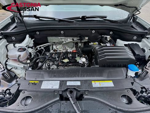 Used 2024 Volkswagen Atlas SE FWD image 30