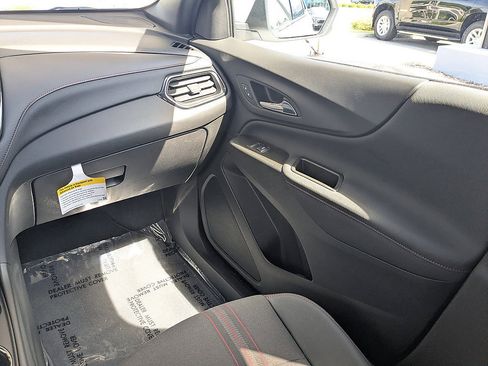 Used 2024 Chevrolet Equinox RS FWD image 43