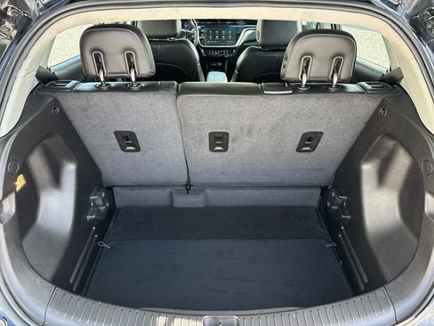 Used 2023 Chevrolet Bolt LT image 18