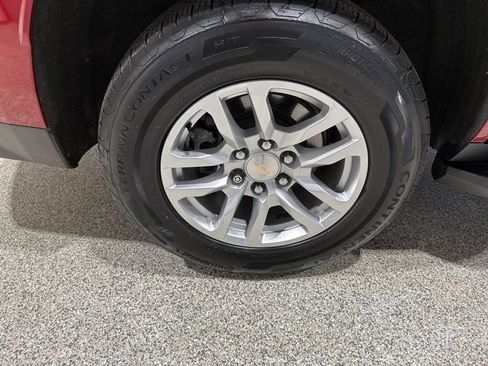 Used 2021 Chevrolet Tahoe LT AWD/4WD image 23