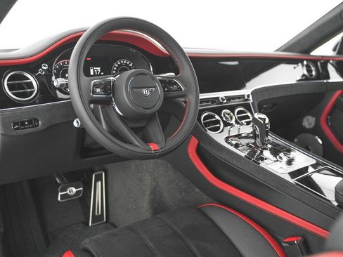Used 2025 Bentley Continental GT Speed AWD/4WD image 40