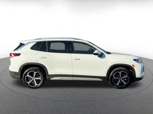 Used 2026 Volkswagen Tiguan SE AWD/4WD image 15