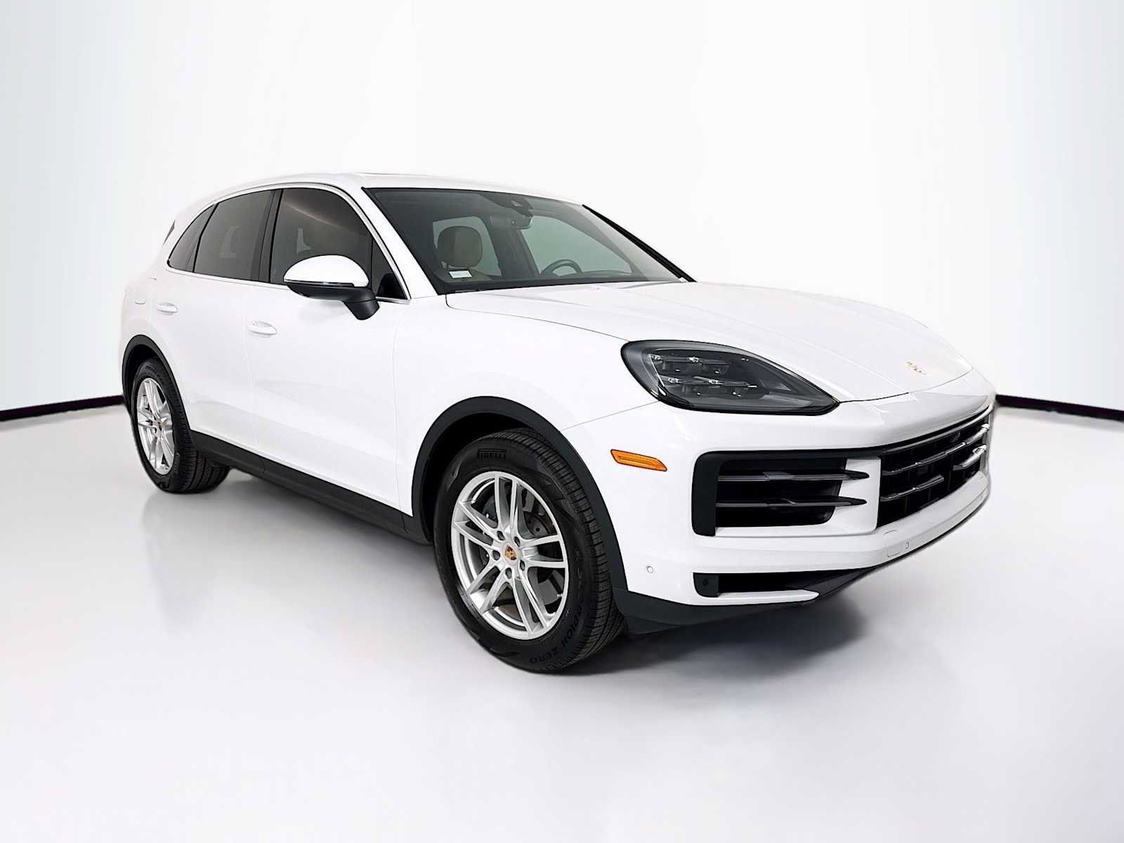 Certified 2025 Porsche Cayenne AWD/4WD image 7