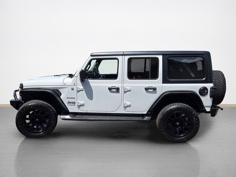 Used 2020 Jeep Wrangler Unlimited Sahara w/ Cold Weather Group AWD/4WD image 7