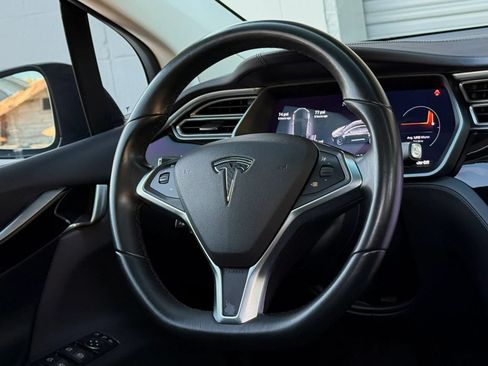 Used 2016 Tesla Model X 75D AWD/4WD image 13