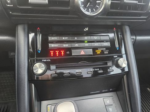 Used 2025 Lexus IS 350 F Sport image 23