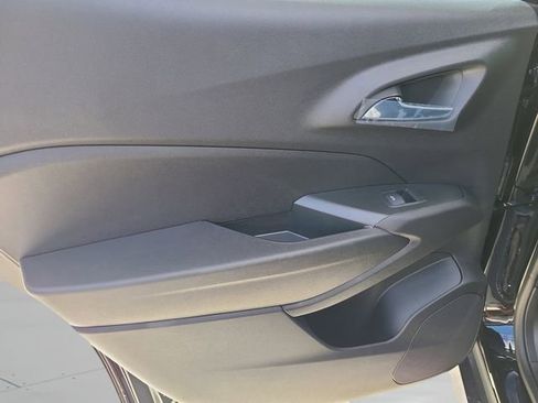 New 2026 Chevrolet Trax LT w/ Driver Confidence Package image 16