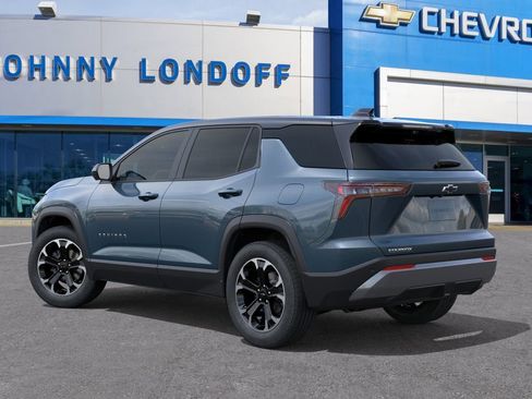 New 2026 Chevrolet Equinox LT w/ Convenience Package II FWD image 3
