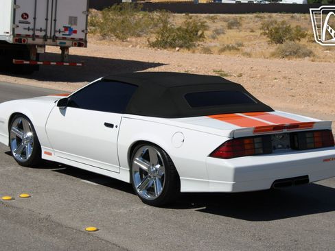 Used 1989 Chevrolet Camaro LT image 15