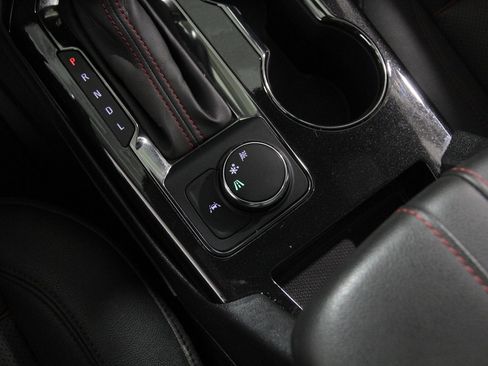 Used 2023 Chevrolet Blazer RS w/ Driver Confidence II Package image 18