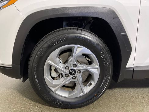Certified 2023 Hyundai Tucson SE AWD/4WD image 11