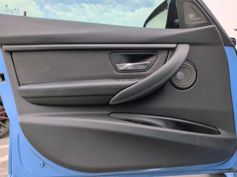 Used 2018 BMW M3 image 27