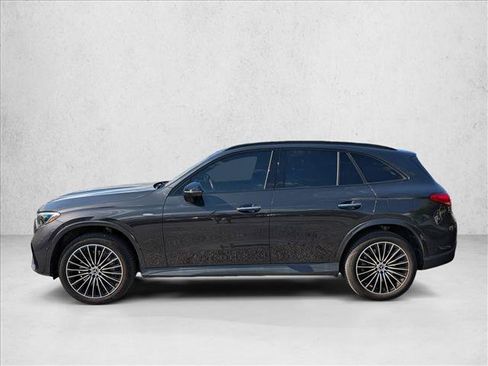 Certified 2025 Mercedes-Benz GLC 350e 4MATIC image 8