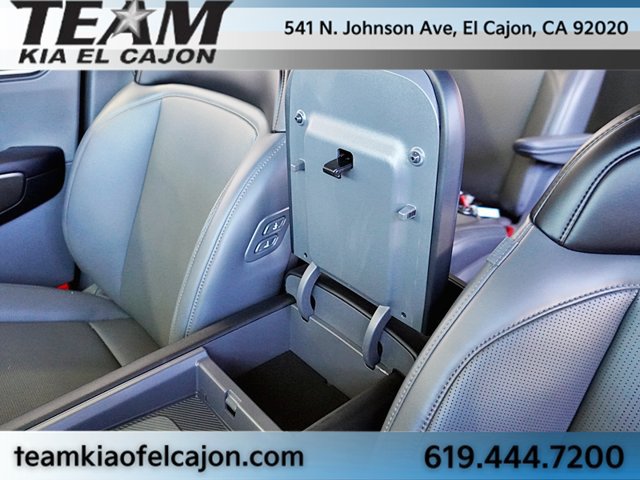 Certified 2024 Kia EV9 Light Long Range RWD image 38