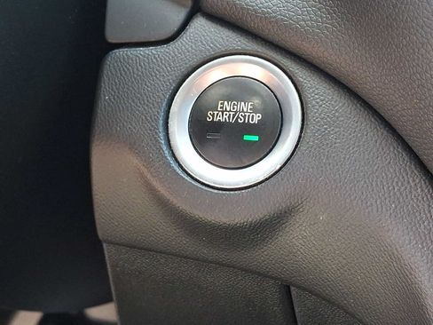 Used 2019 Chevrolet Equinox LT AWD/4WD image 23
