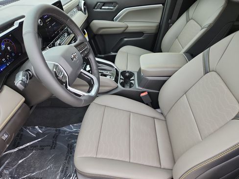 New 2026 Chevrolet Colorado ZR2 w/ ZR2 Bison Edition AWD/4WD image 7