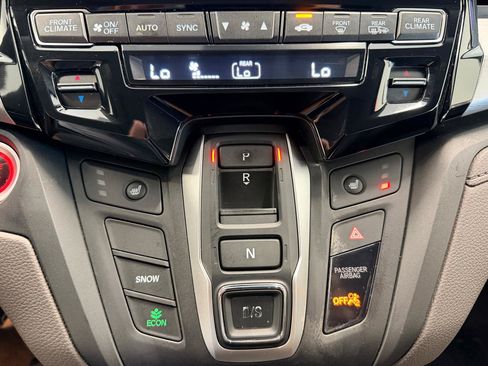Used 2018 Honda Odyssey EX-L image 44