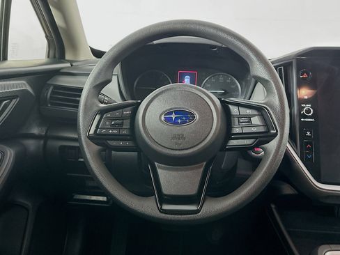 Used 2024 Subaru Crosstrek 2.0i Premium image 17