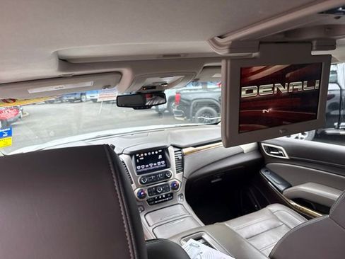 Used 2016 GMC Yukon Denali w/ Open Road Package AWD/4WD image 7
