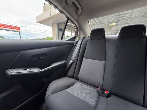 Used 2025 Nissan Sentra SV FWD image 38